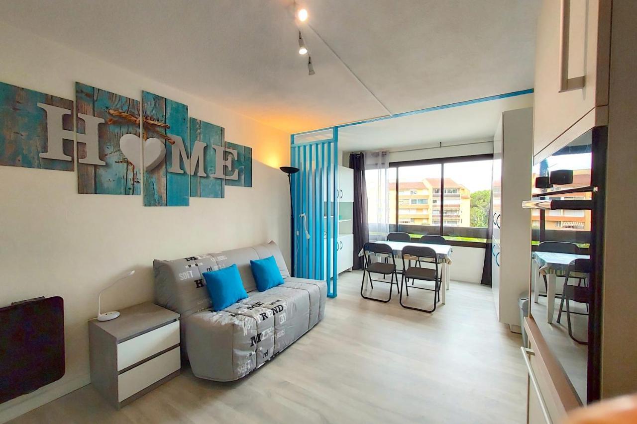 Hypercenter 27 M With Wifi And Shared Pool Apartman Fréjus Kültér fotó